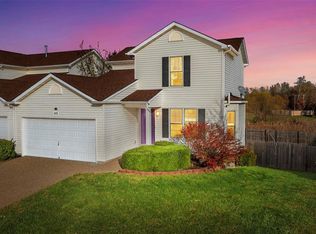 545 Donna Marie Dr #2038B, Wentzville, MO