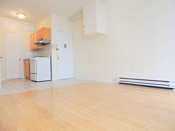 2nd image of 95 Orchard St APT 8