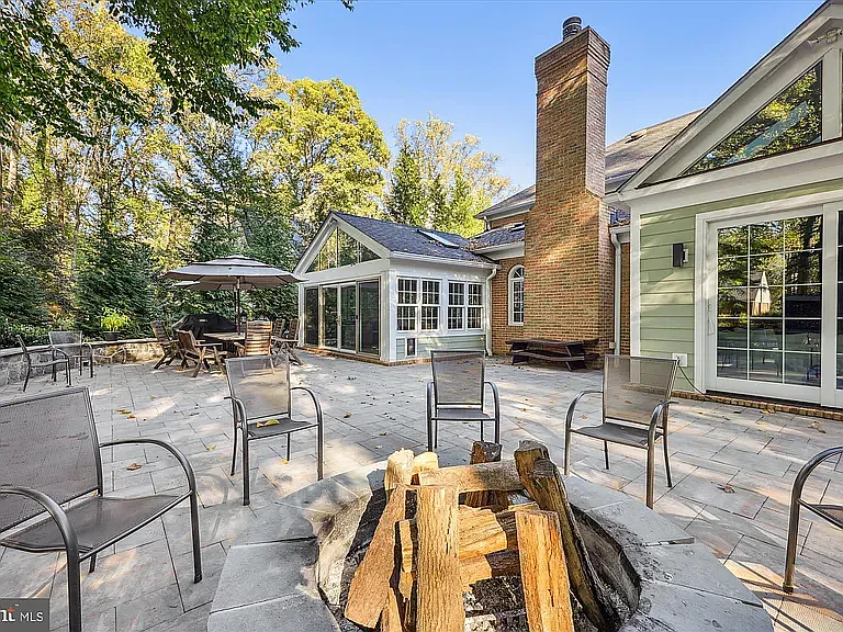 14708 Westbury Rd — Photo 56