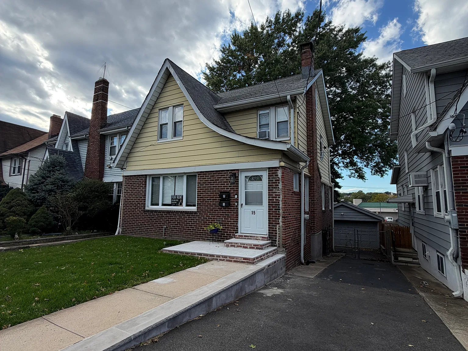 2 bed, 1.5 bath, $2,300 — Photo 1