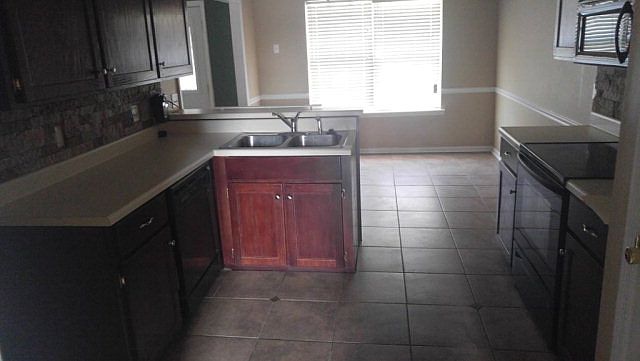2nd image of 66 Katelynn Ln