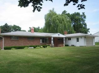 412 Dewitt St, Jonesville, MI 49250