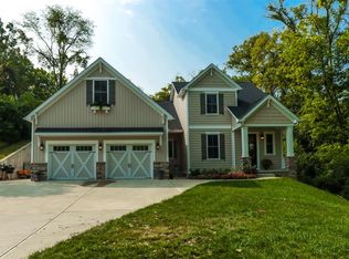 35B Vale Ave, Cincinnati, OH 45215