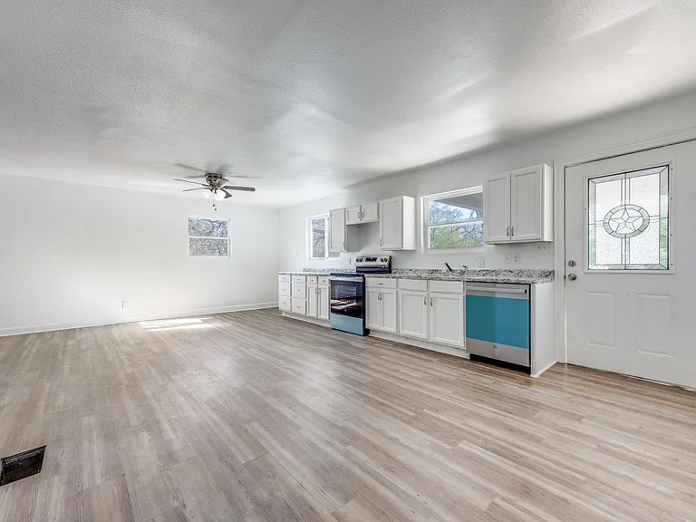 381 Hiland Acres Cir — Photo 9