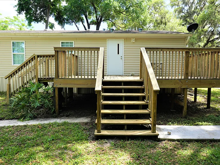 116 Pine Ln — Photo 22