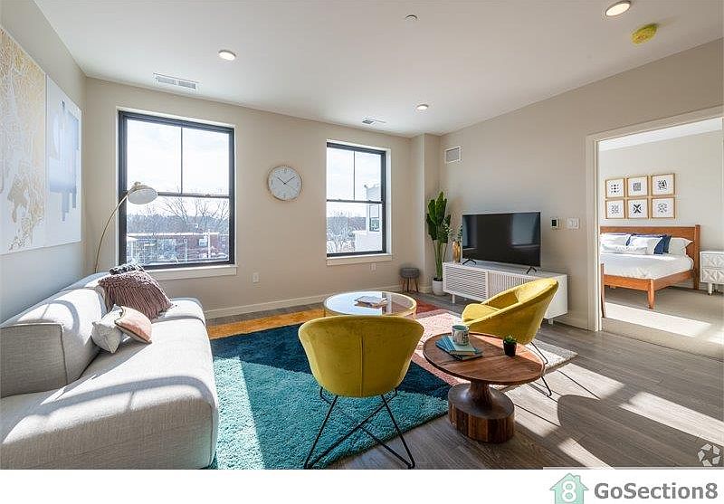 2nd image of 24 Gould St #2014