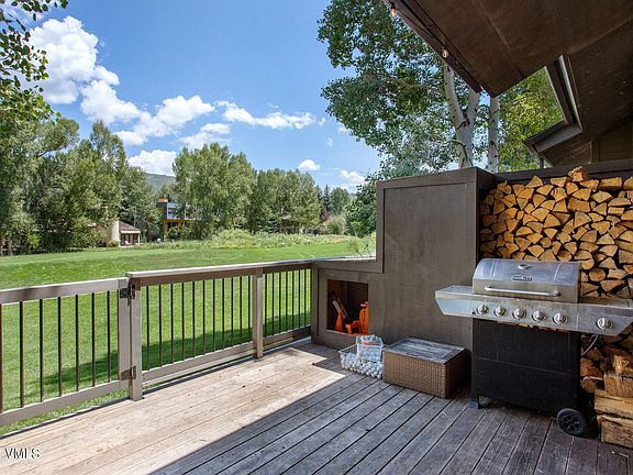 4th image of 104 Elk Ln #4