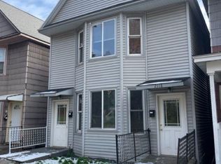 2118 W 3rd St, Duluth, MN 55806