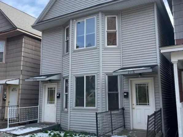 2118 W 3rd St, Duluth, MN 55806