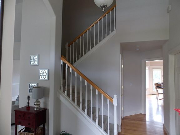 5th image of 6407 164th Pl SE