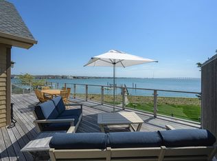 23 E Point Ln, Hampton Bays, NY 11946