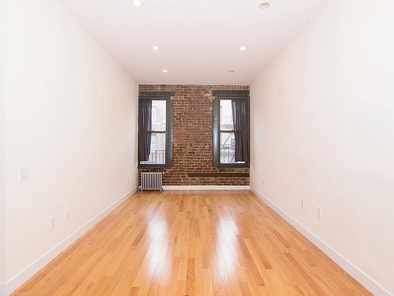 3rd image of 31-24 32nd St #3A