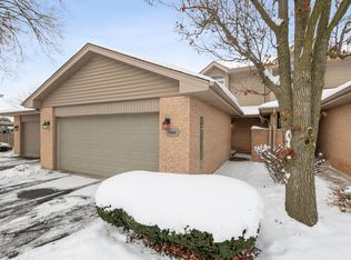 7642 W 158th Ct, Orland Park, IL 60462