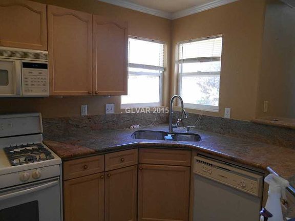 4th image of 8472 Birthstone Ave
