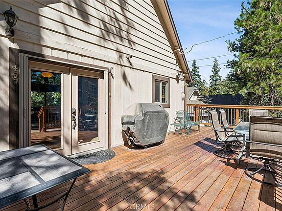 5th image of 460 Pioneer Rd