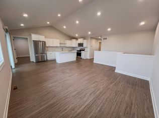 607 S Division St, Roberts, WI 54023