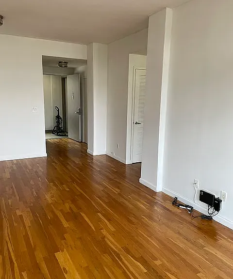 3210 Riverdale Ave #6B — Photo 10