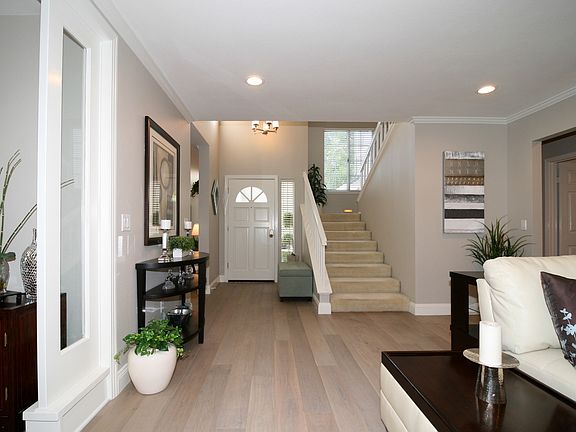 3rd image of 26060 Berault Ct