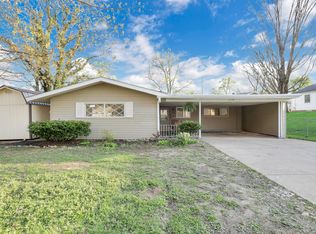 1370 Lynn Dr, Lancaster, OH 43130