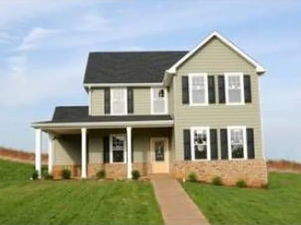 1152 Helmsdale Dr, Forest, VA 24551