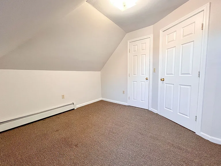 207 Wethersfield Ave — Photo 13