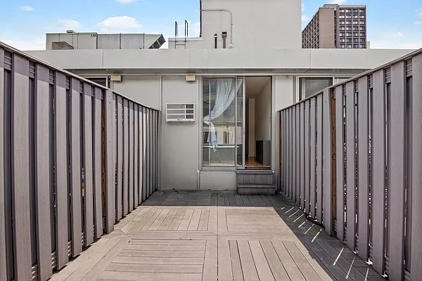 Rented by HomeDax Real Estate | media 18