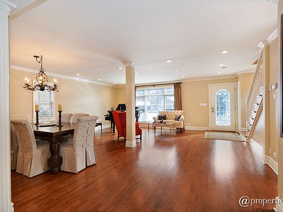 Living Room/Dining Room