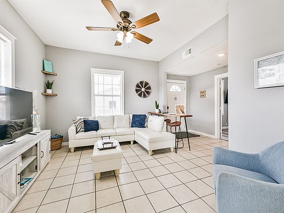 4th image of 2727 Avenue K #2727