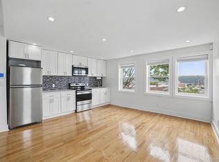 31 Van Cortlandt Park Ave, Yonkers, NY 10701