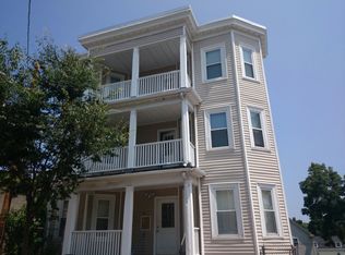 33 Hendry St, Dorchester, MA 02122