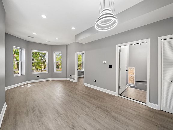 2nd image of 4508 W Congress Pkwy #2