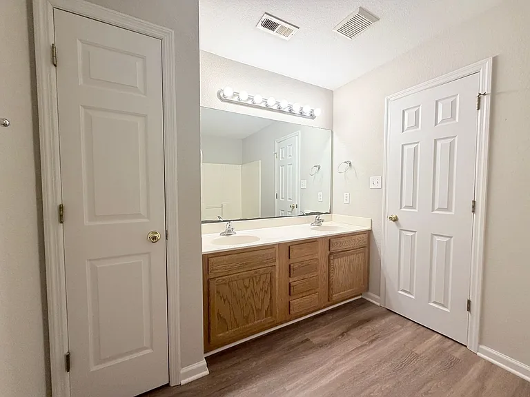 60-2 Rainbow Rd — Photo 10