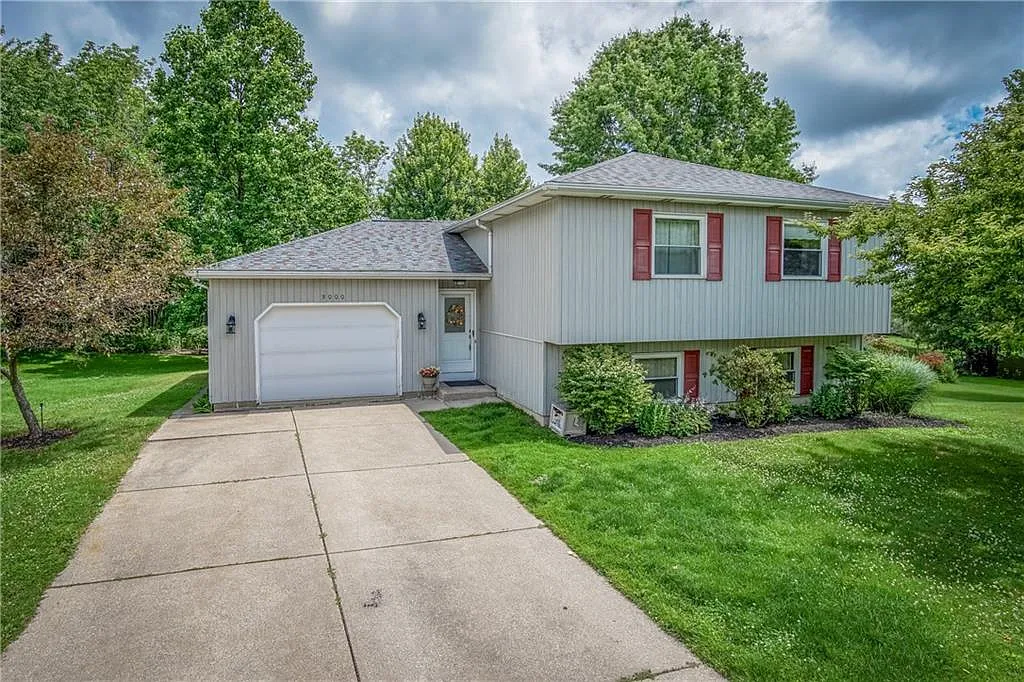 3000 Tree Haven Ct photo 1