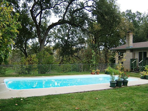 5th image of 9763 Oriole Ln