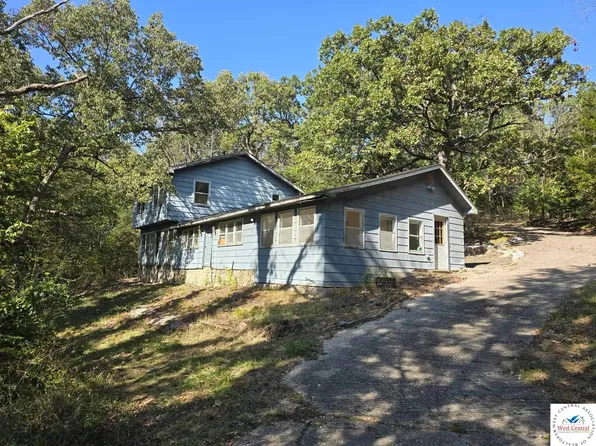 28747 Bohon Rd, Smithton, MO 65350