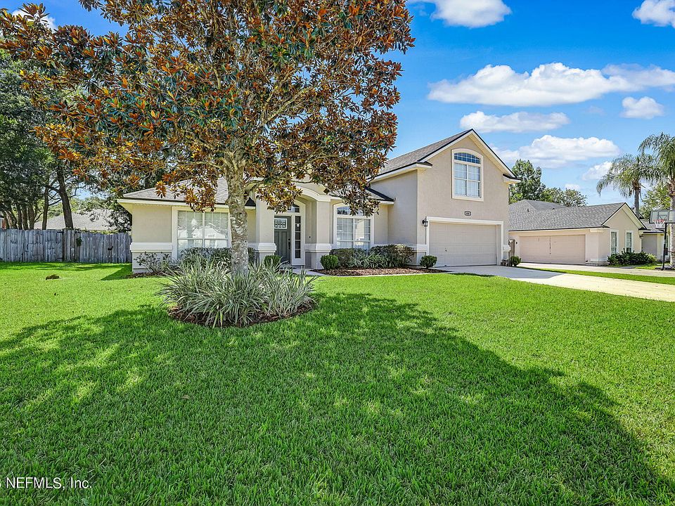 1st image of 416 TWIN OAKS Lane