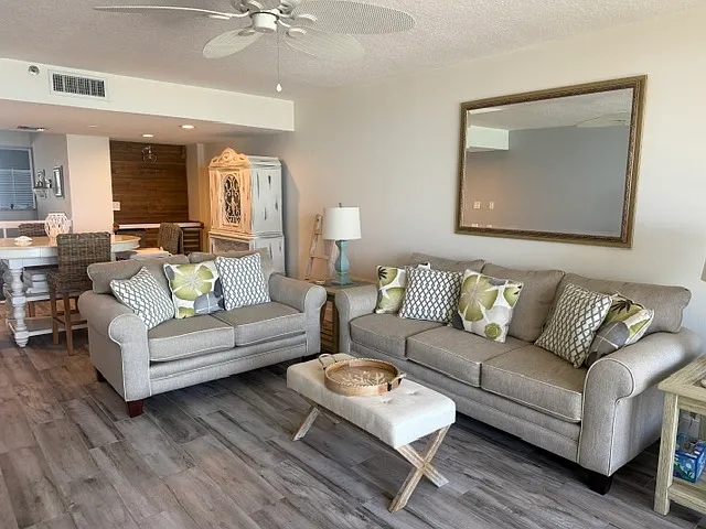 355 S Ocean Dr #807 — Photo 17