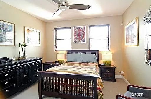 3rd image of 2454 W Wabansia Ave Unit 2w