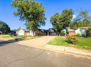 2612 Clover Glen Dr, Edmond, OK 73013