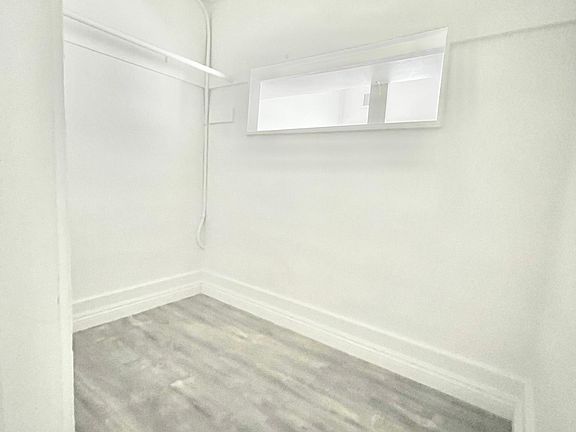 4th image of 16 Thornton Ave #102
