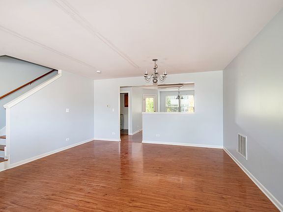 4th image of 500 Belvedere Ln