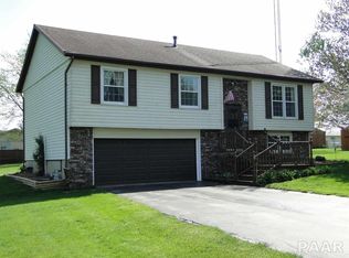 5 Sunrise Ln, Bushnell, IL 61422