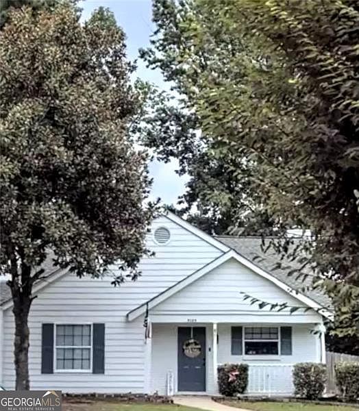 1st image of 5085 Village Green Way