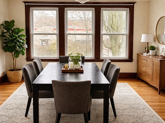 3rd image of 296 Main St #1
