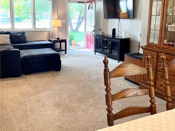 5th image of 6210 Cambridge Park Dr