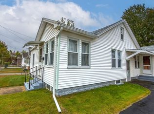 94 Duryea St, Springfield, MA 01104