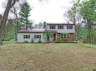 20 Kaatskill Way, Ballston Spa, NY 12020