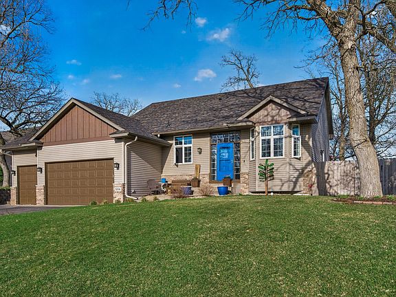 2nd image of 5574 Inverness Way