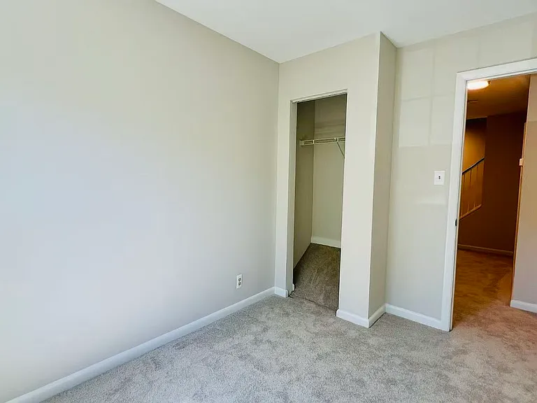 19046 Highstream Dr — Photo 9