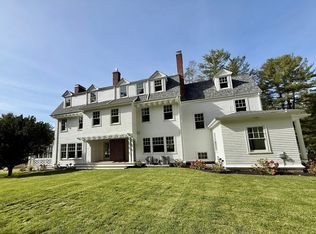 2 Effie Pl, Lexington, MA 02421